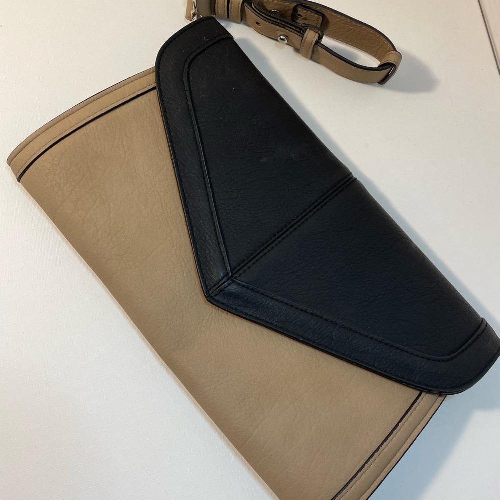 WAREHOUSE Clutch Bag with wristlet. Never Used and ready for fabulousness! ✨